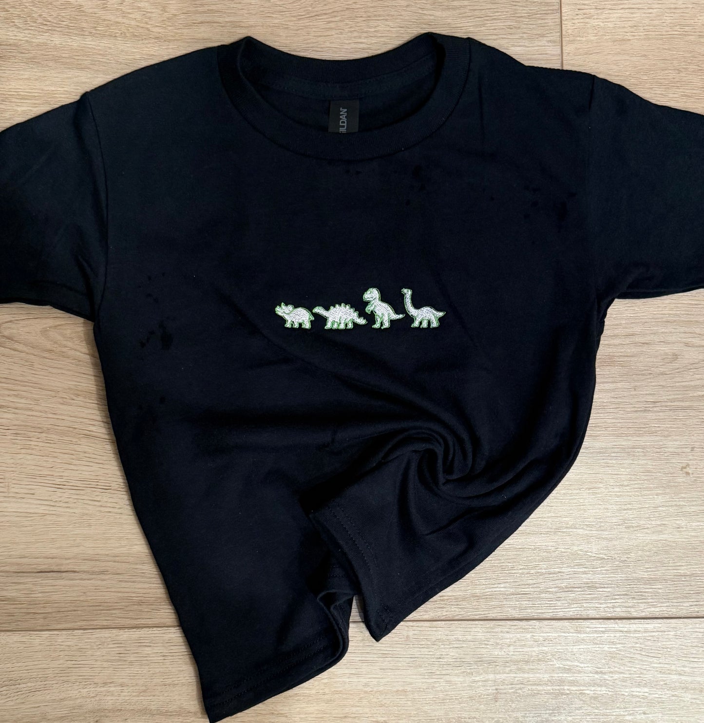 Dino embroidered shirt