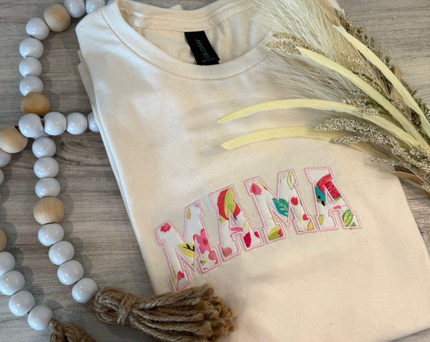 Embroidered appliqué mama