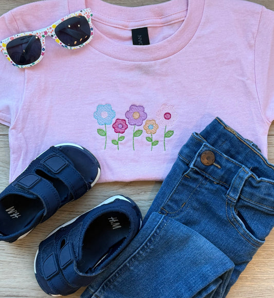Embroidered flower tee