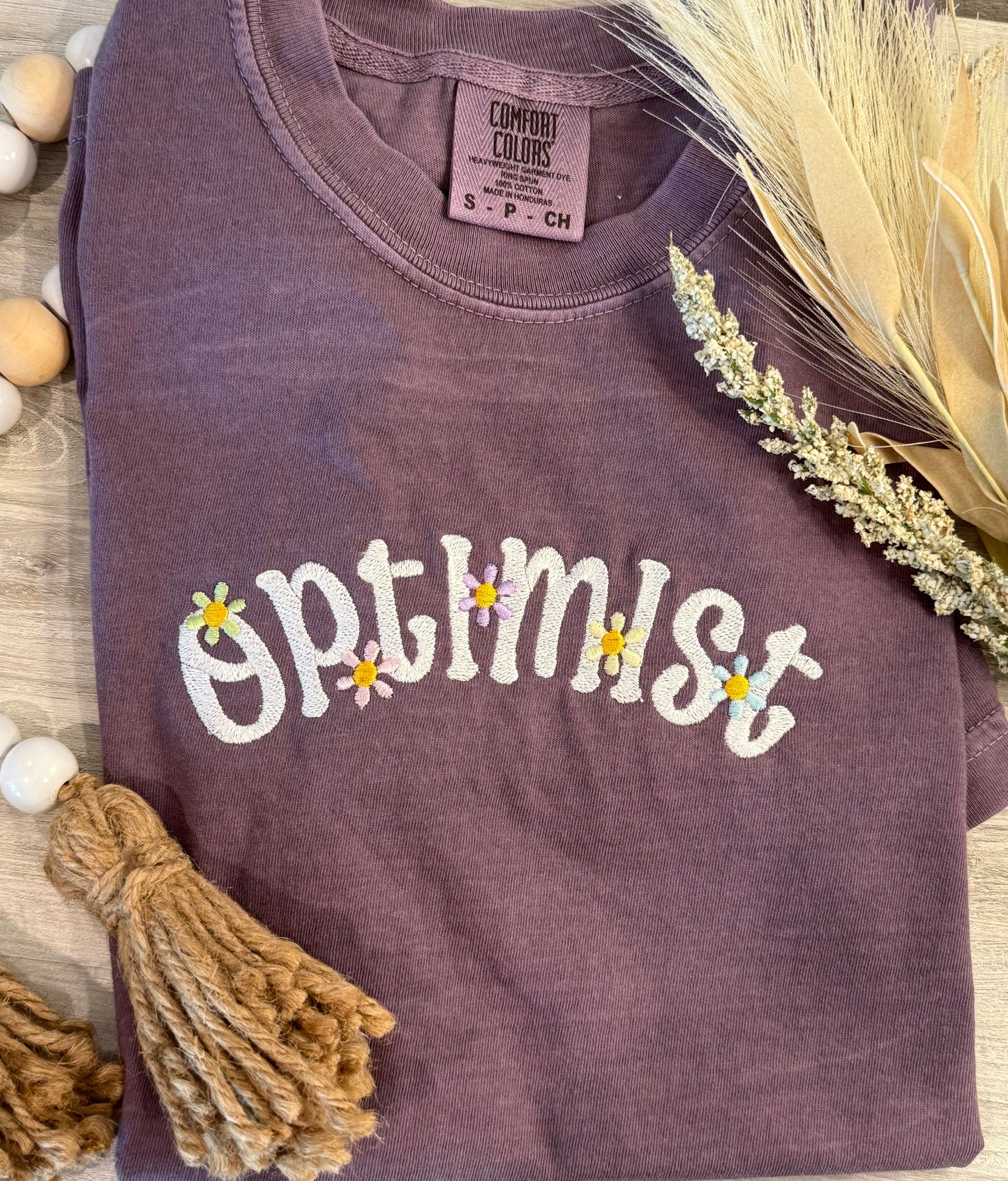 Optimist embroidered Tee